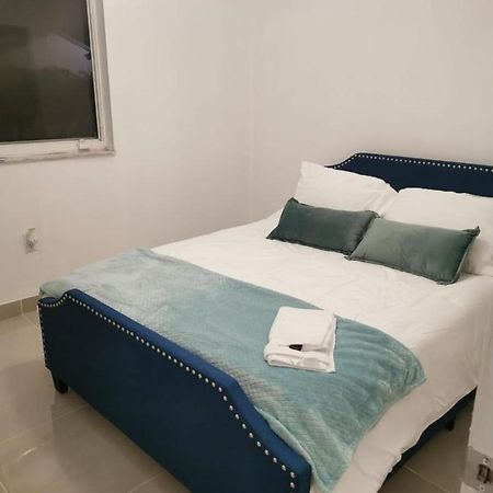 Habitacion Con Bano Compartido Miami Buitenkant foto